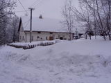 Ještě, že maj plot! (Sobota 25.2.2006 11:21, ID=10667, 59 kB)